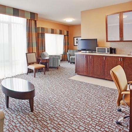 Holiday Inn Express & Suites Salinas, An Ihg Hotel Exteriér fotografie