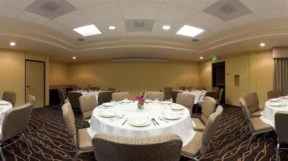 Holiday Inn Express & Suites Salinas By Ihg Exteriér fotografie