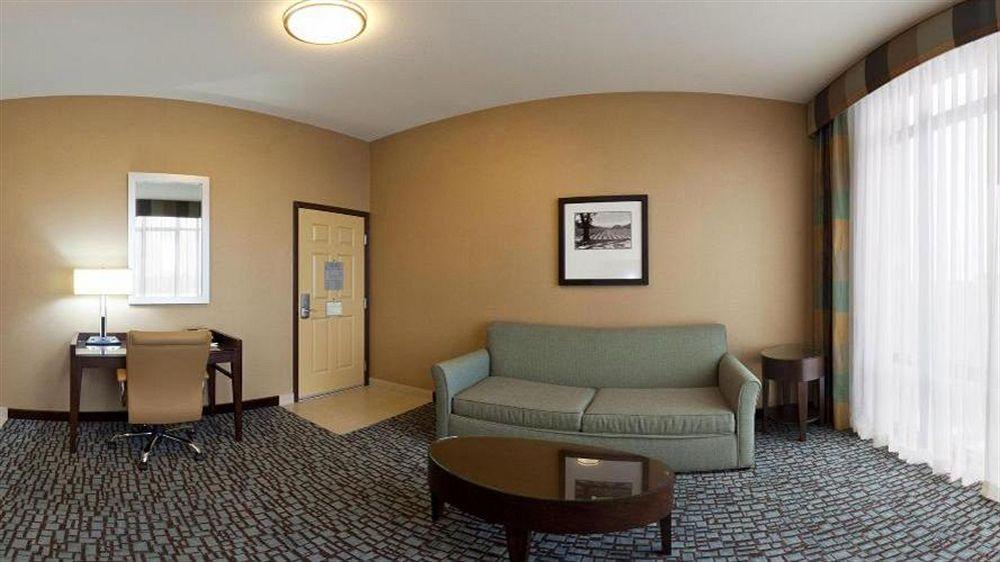 Holiday Inn Express & Suites Salinas By Ihg Exteriér fotografie