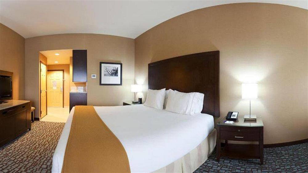 Holiday Inn Express & Suites Salinas By Ihg Exteriér fotografie