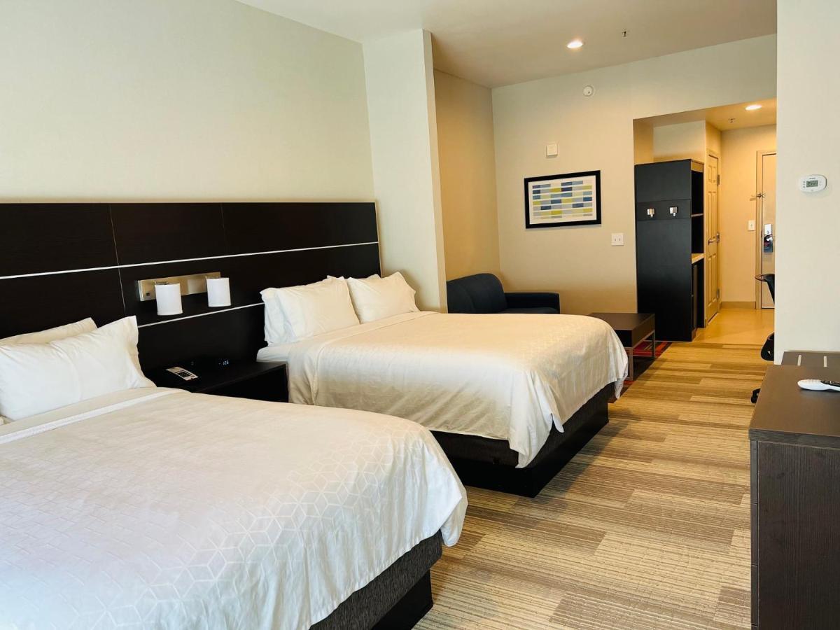 Holiday Inn Express & Suites Salinas By Ihg Exteriér fotografie