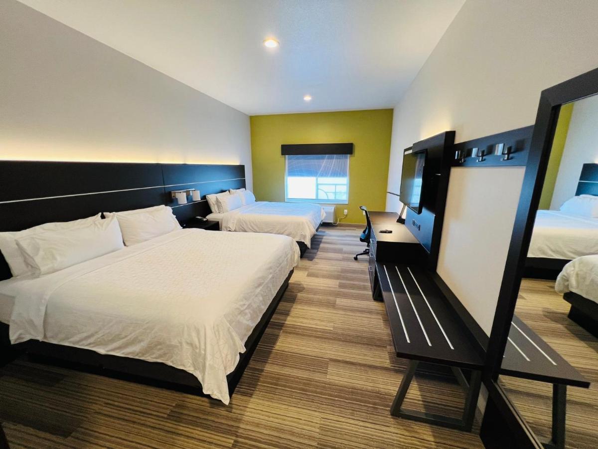 Holiday Inn Express & Suites Salinas By Ihg Exteriér fotografie